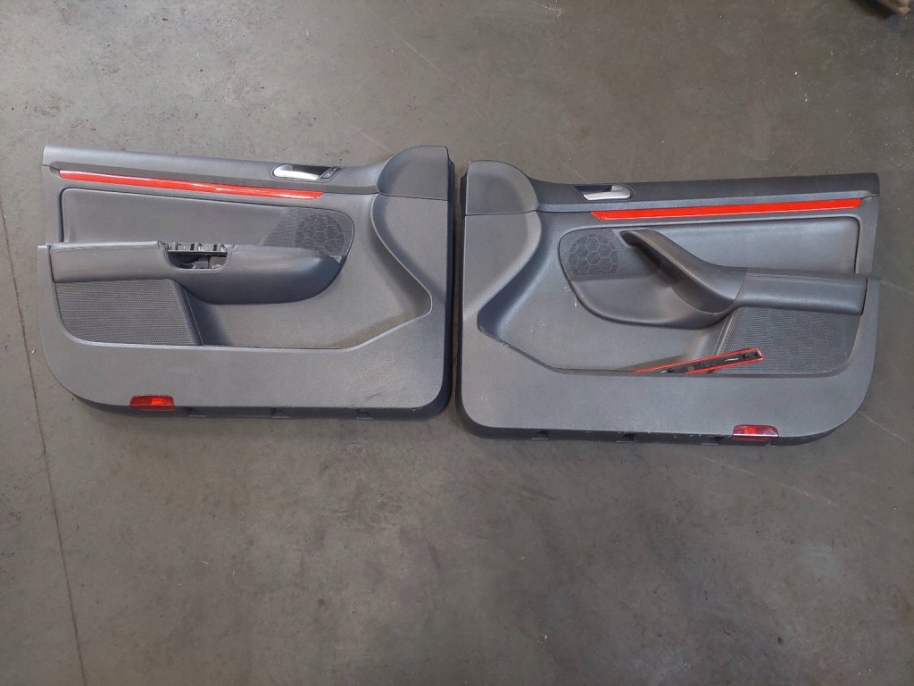 фото №11, Сиденья комплект левый правый заднее сиденье задняя + обшивки volkswagen golf v gti кожа