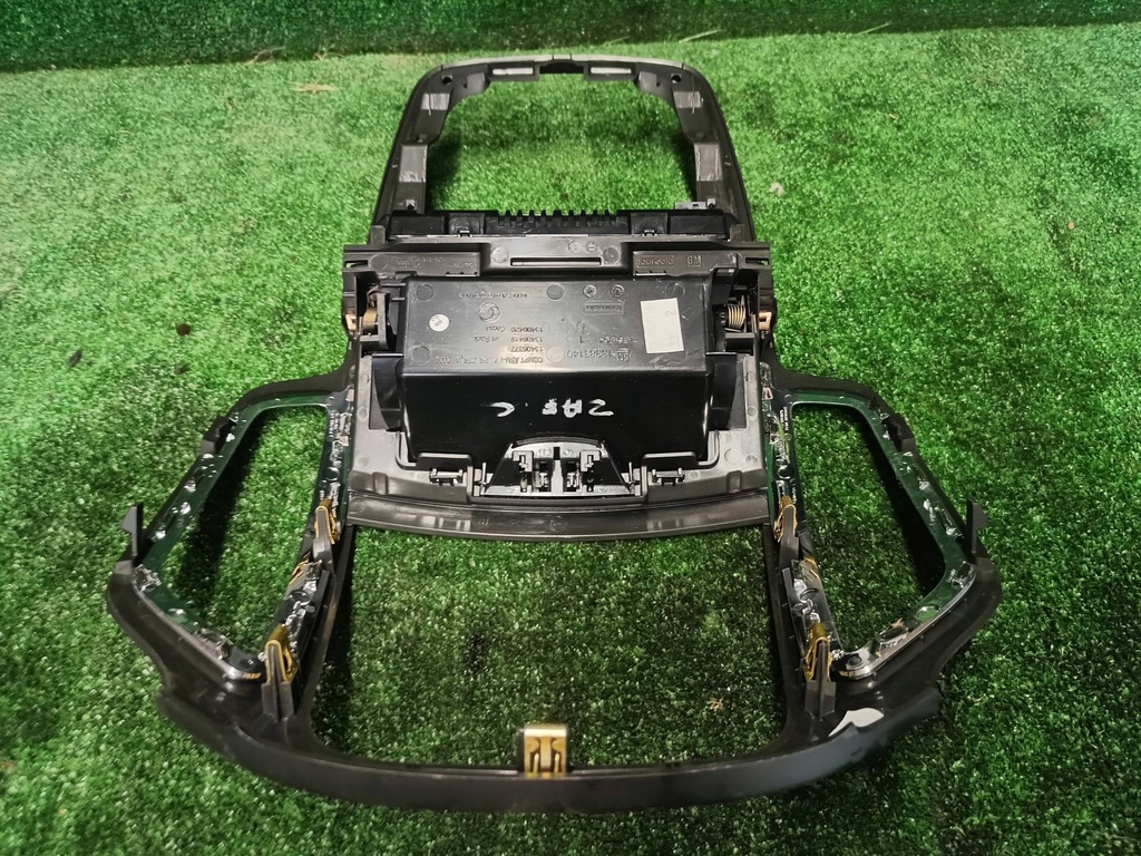 фото №2, Opel zafira c рамка радіо дисплей