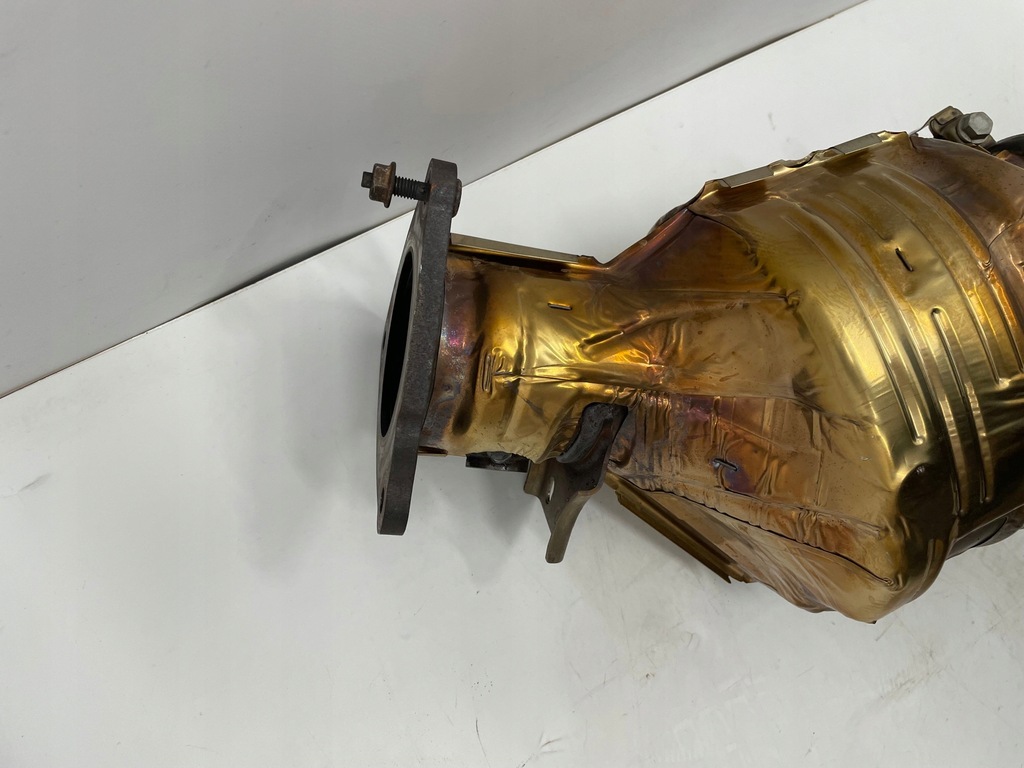 фото №4, Jaguar f-pace катализатор