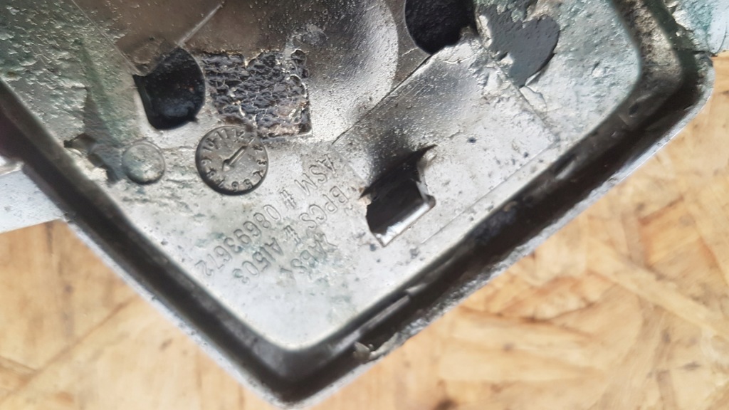 фото №3, Молдинг бампера решётка радиатора перед volvo s60