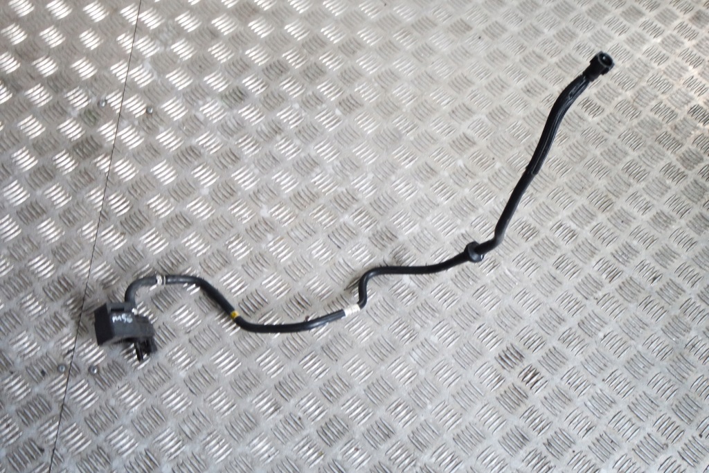 фото №1, Шланг топлива maserati m156 quatroporte 670007319