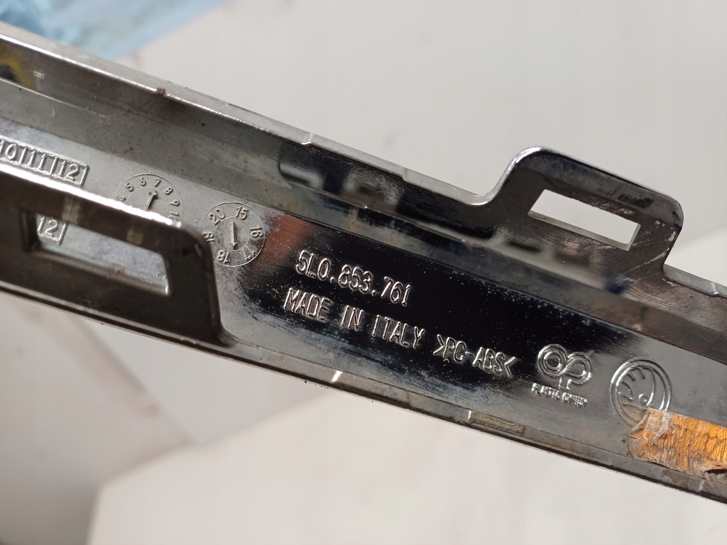 фото №7, Skoda yeti lift 12- рамка хром решетка решётка 5l0853761