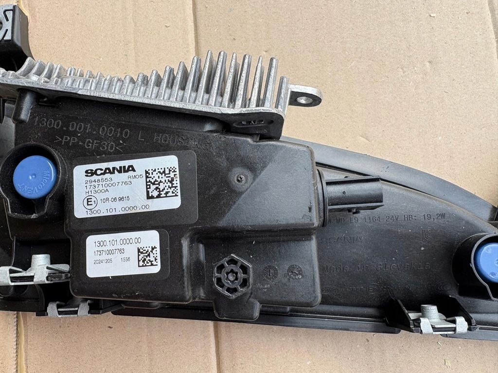 фото №7, Противотуманная фара led противотуманный scania r s ngs ngt правый 2948554 новый оригинал