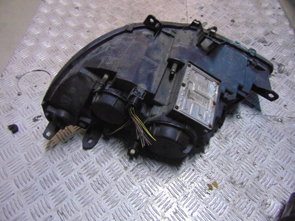 Лампа фара правый перед peugeot 807 в Украине