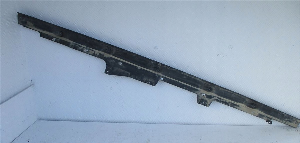 фото №1, Защита подвеска молдинг порог левая audi q7 4l