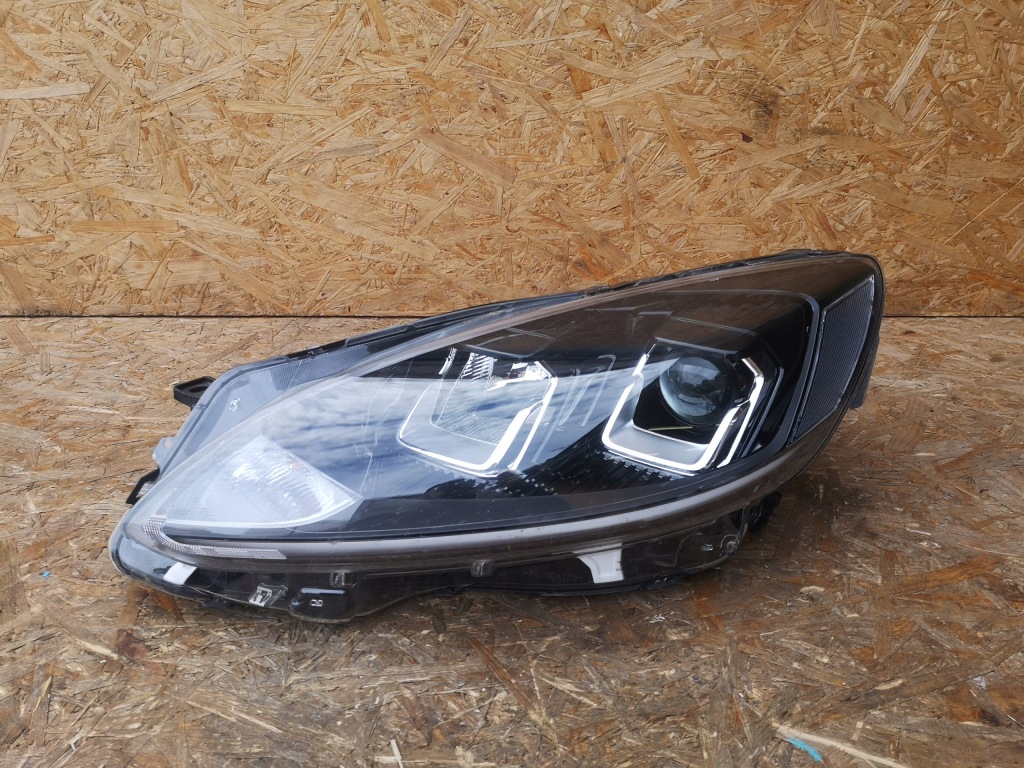Купити Ford kuga mk3 фара лівий перед led lv4b-13w030-ak bdb