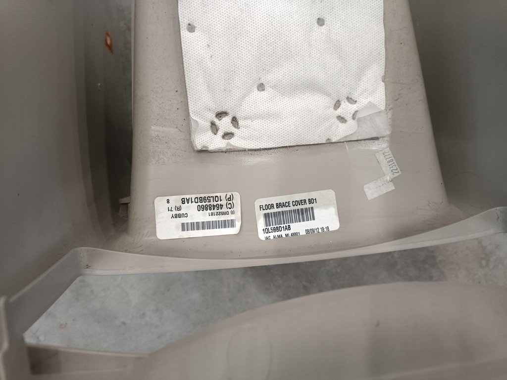 фото №11, Dodge grand caravan туннель средний консоли