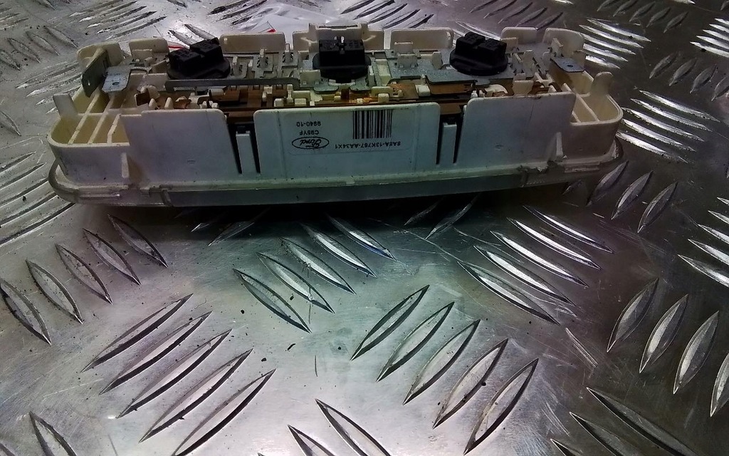 фото №4, Лампа стельовий ford s-max 8a6a-13k767