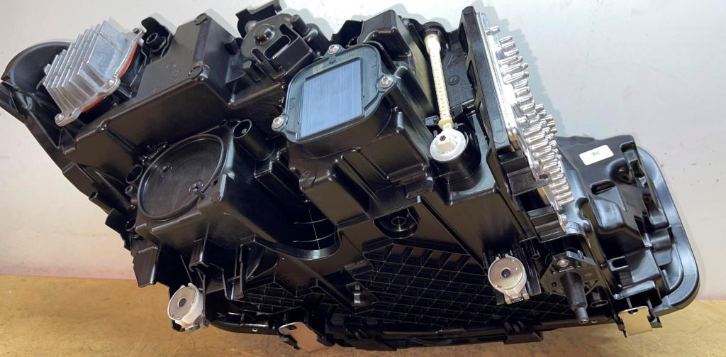 фото №14, Bmw 5 g30 g31 lci лампа левая правая bmw led полный с модулями серебристый