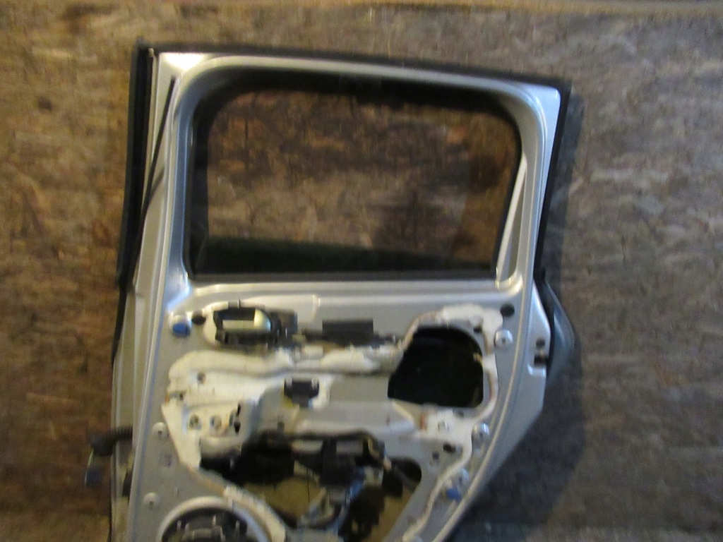 фото №5, Дверь задняя правое peugeot 3008