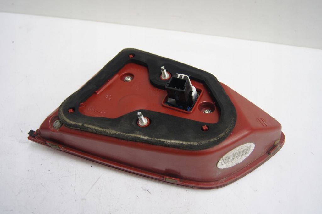 фото №13, Лампы задние led лампа левая + правая + крышки passat b7 kombi