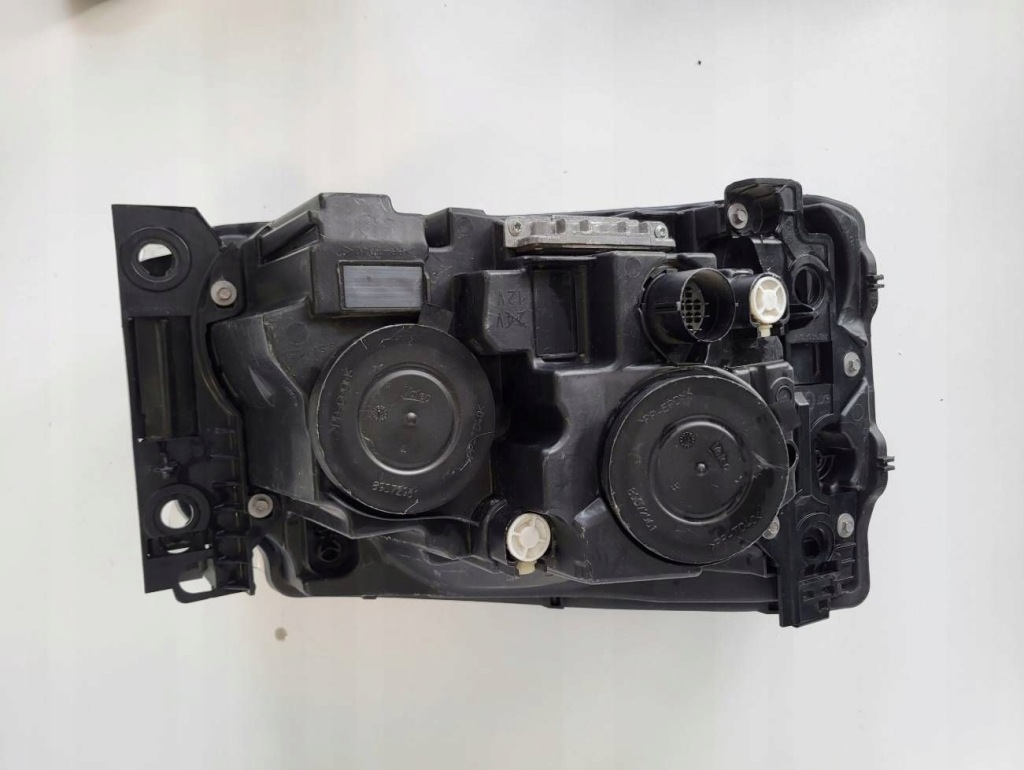 Фара перед сторона ліва land rover discovery 4 - lr4 ah2213w030md в Україні