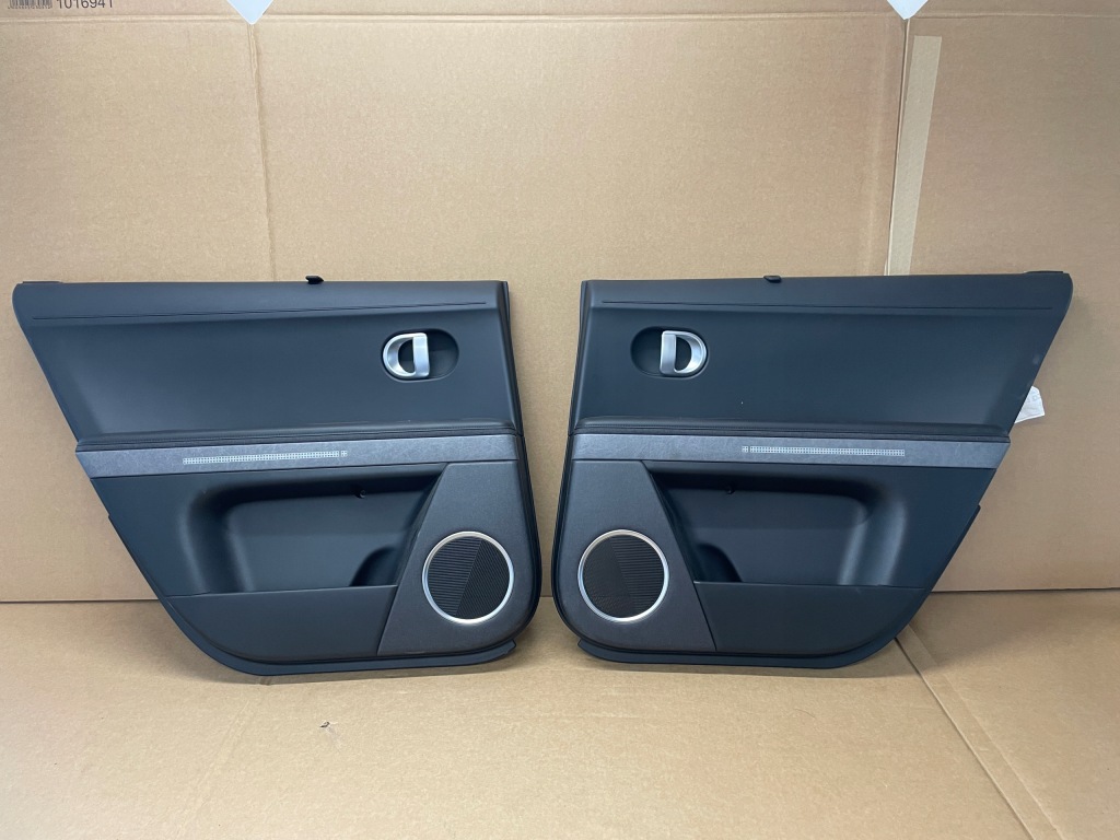 фото №12, Hyundai ioniq 5 сидіння заднє сидіння обшивки комплект стан idealny електричний шкіра