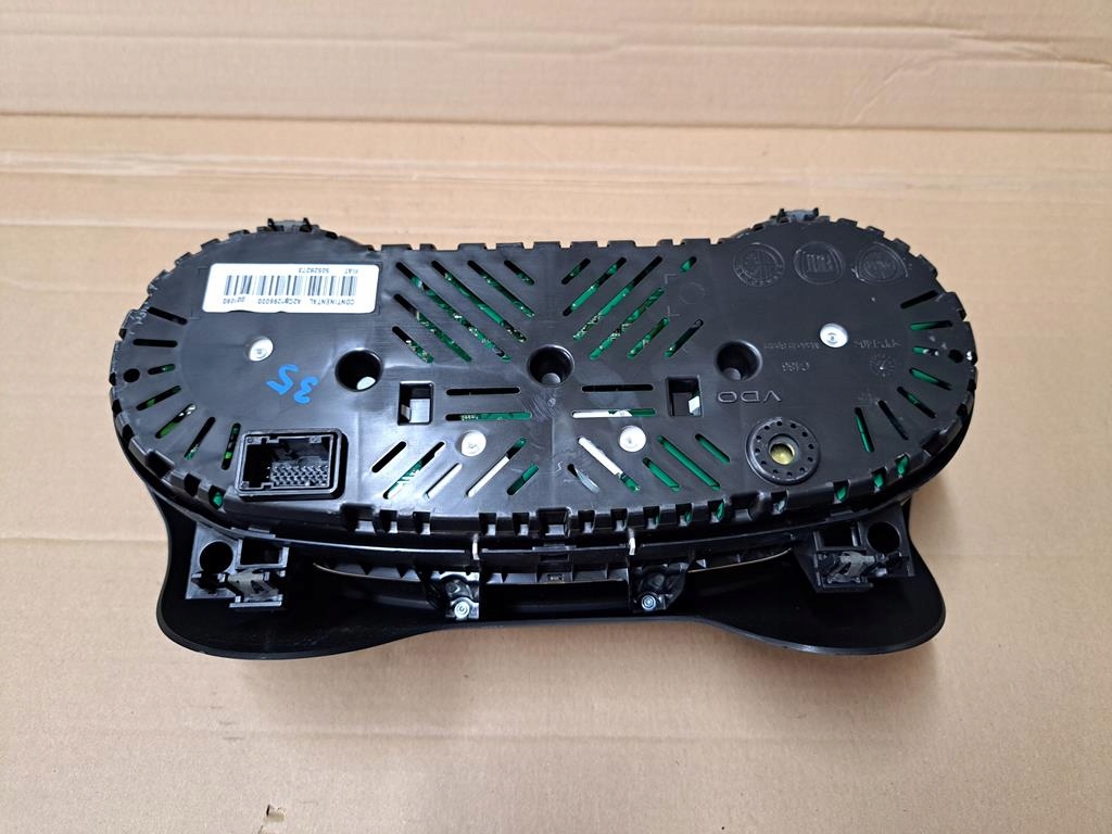 фото №3, Счетчик приборы alfa romeo giulietta 50528273 eu