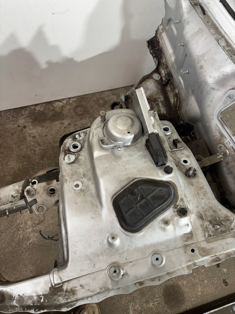 фото №5, Лонжерон підкрилок передня чверть права ліва поріг audi a5 8t 8f lift