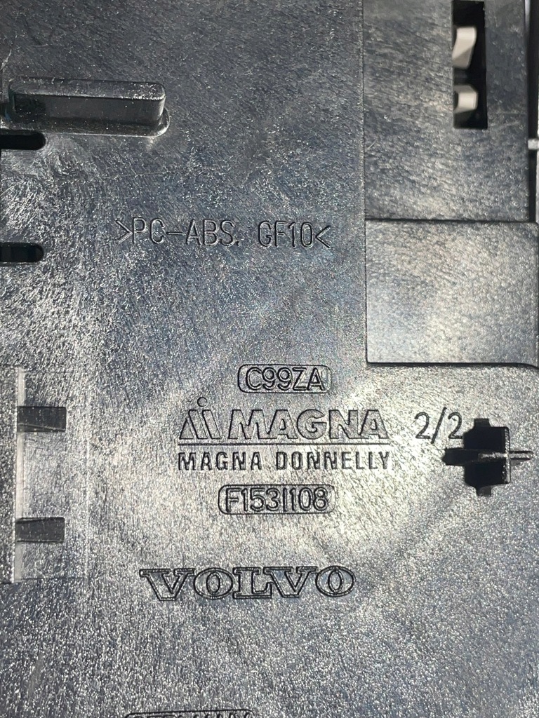 фото №3, Лампа освещение салона volvo c30 30721050