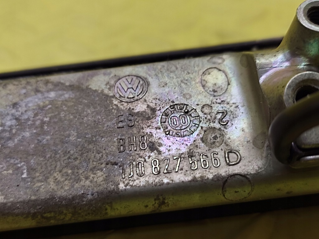 фото №5, Vw bora ручка крышки багажника 1j0827566d