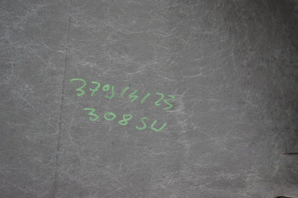 фото №8, Коврик обшивка peugeot 308 t9 sw 98003133zd