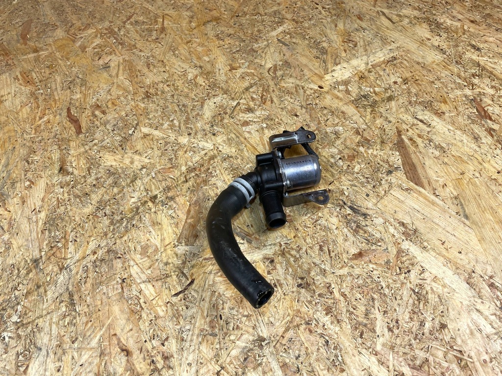 фото №5, Електроклапан клапан циркуляції wody volvo xc60 ii xc90 ii v90 a0081535428