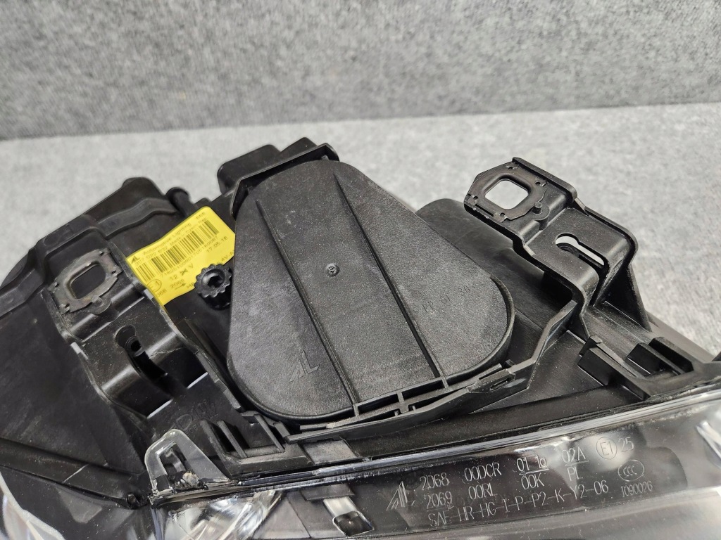 фото №4, Фара лампа передня права - bmw 3 e92 e93 bi-xenon 06-10