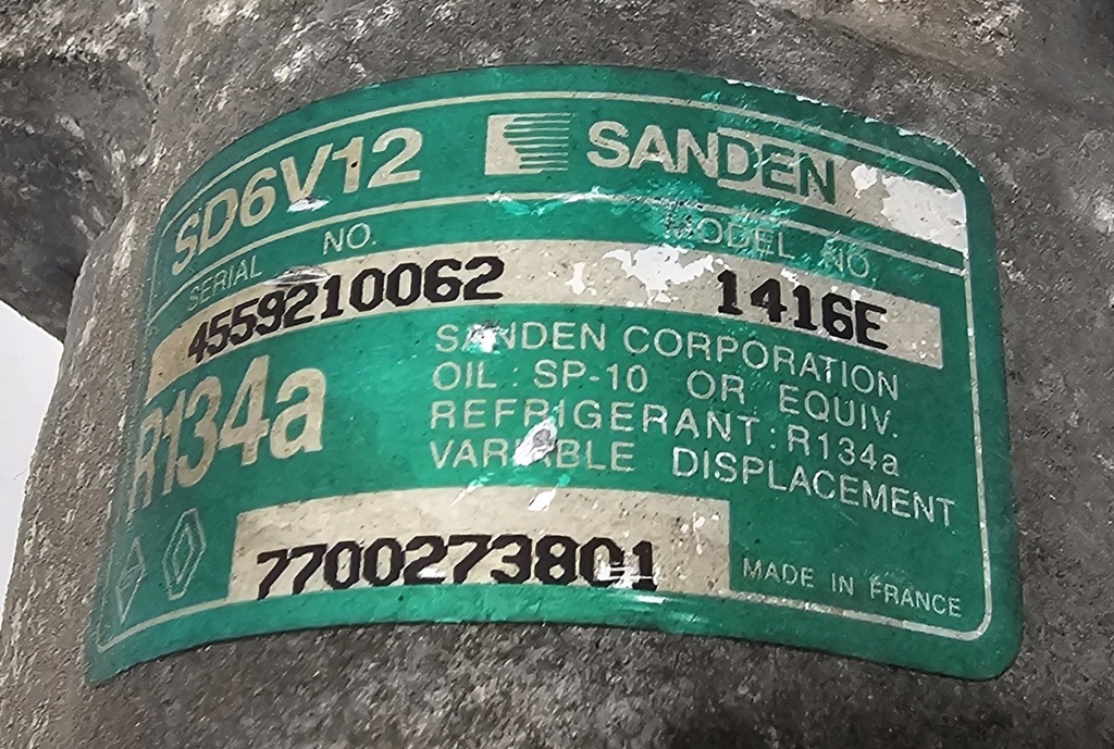 фото №2, Компрессор кондиционера 7700273801 renault