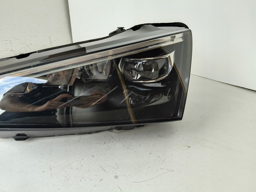 Фара ліва фара skoda scala 657 18- full led Ціна
