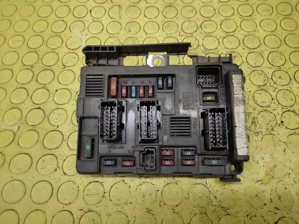 фото №1, Citroen c3 1.4 модуль коробка bsi