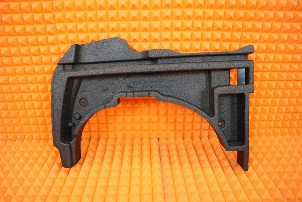 фото №1, Volvo v50 lift пенополистирол багажника 30721287