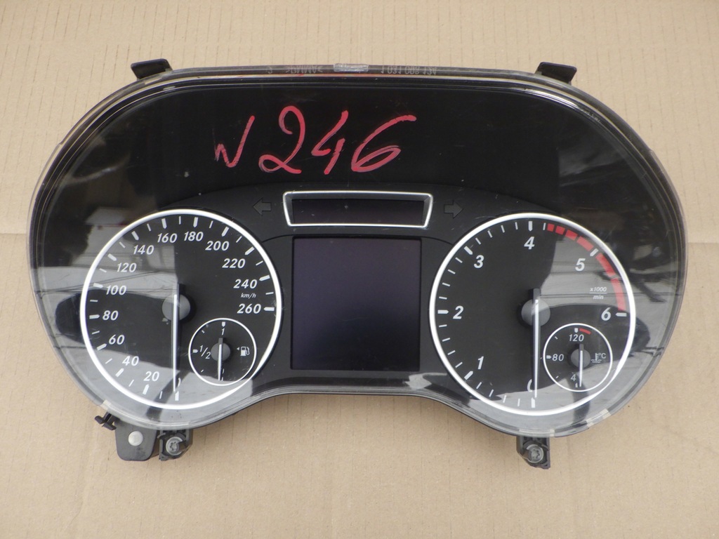 фото №1, Mercedes b klasa w246 лічильник прилади a2469005405
