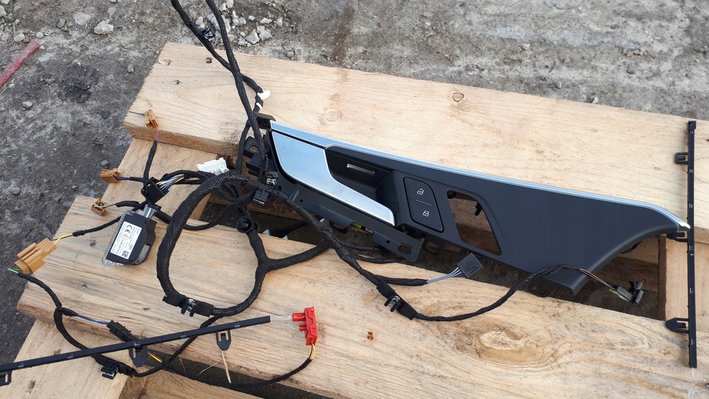 фото №5, S4 b9 a4 8w ручка подсвечиваемые дверь ambiente eu