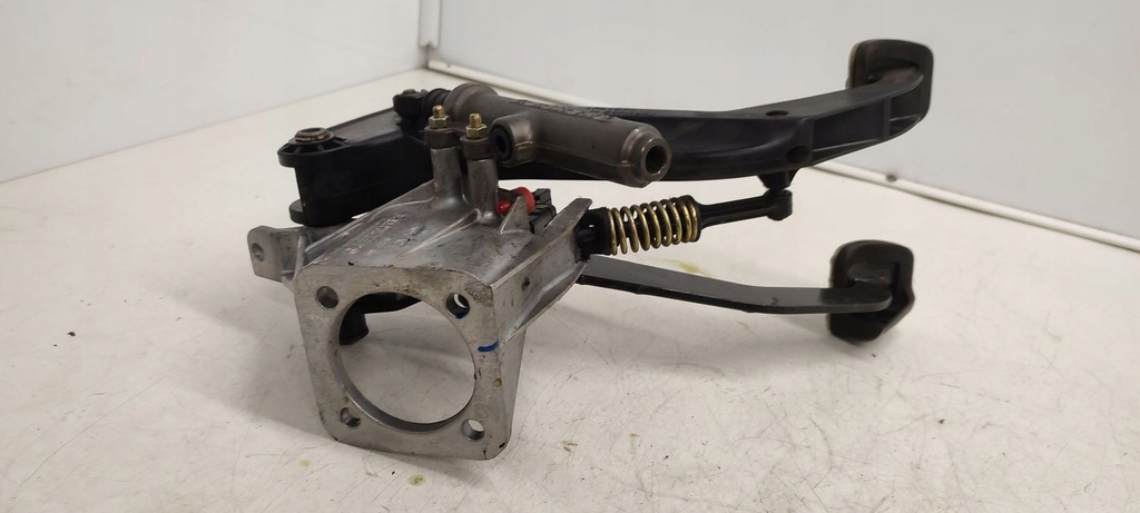 фото №7, Педалі шланг зчеплення mercedes w170 r170 slk 2,3 компресор