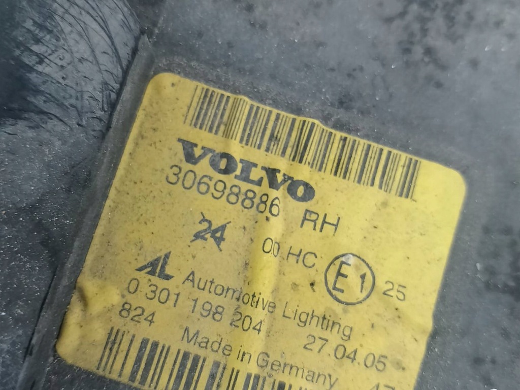 фото №7, Лампа перед права volvo v50 30698886rh 0301198204