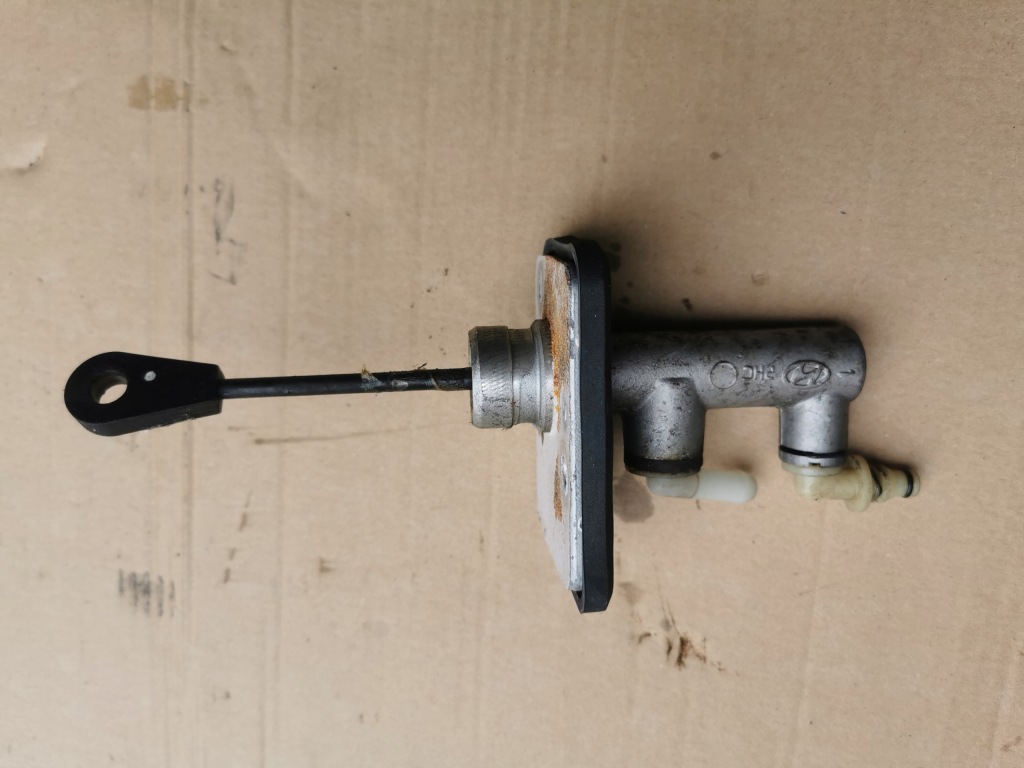 фото №1, Hyundai i30 i цилиндр сцепления насос сцепления