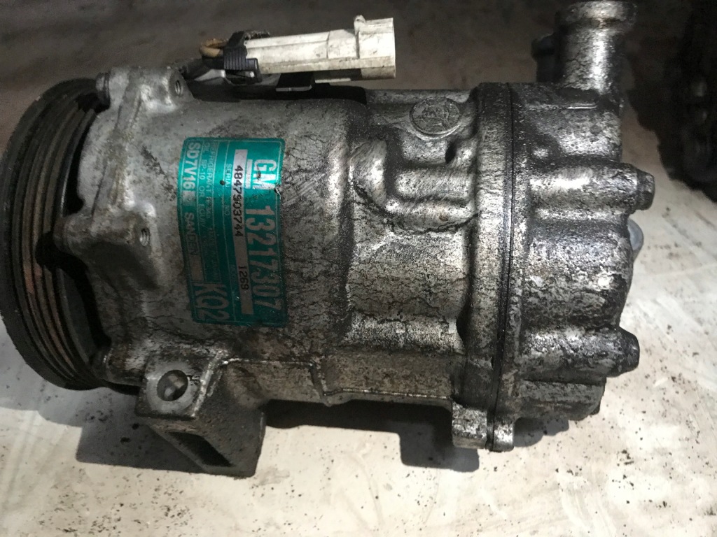 фото №1, Opel компрессор кондиционера 13217307