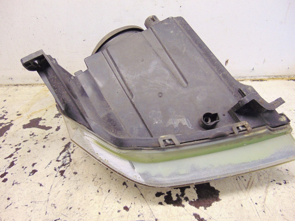 фото №11, Лампа права перед передня citroen c2 europa