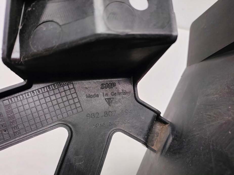 фото №7, Напрямна бампера задня захист теплова 982807194 porsche 911 982 cayman