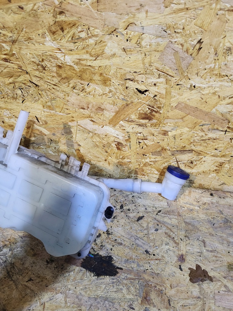 фото №12, Бак жидкость омывателя citroen berlingo iii iv 18- 9817300980