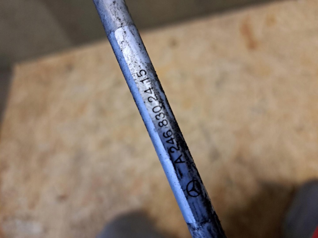 фото №4, Mercedes w246 w176 трубка кондиціонера 2468302415