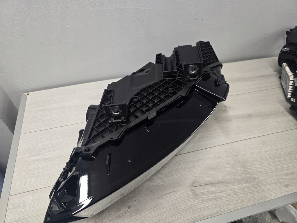 фото №8, Лампа ліва права audi q7 lift laser повний nowe