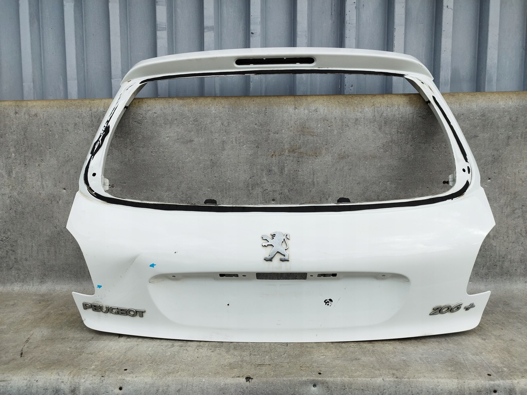 фото №1, Peugeot 206+ крышка багажника крышка багажника
