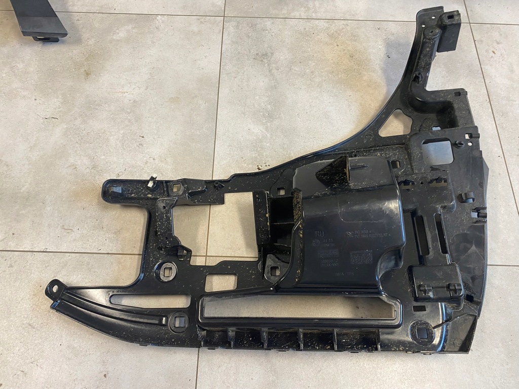 фото №8, Bmw i3 напрямна крила правий задня 7296754