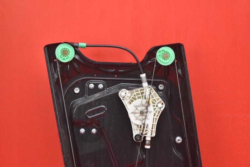 фото №10, Підйомник скло правий перед 994731 land rover discovery 3 iii lr3 04-09