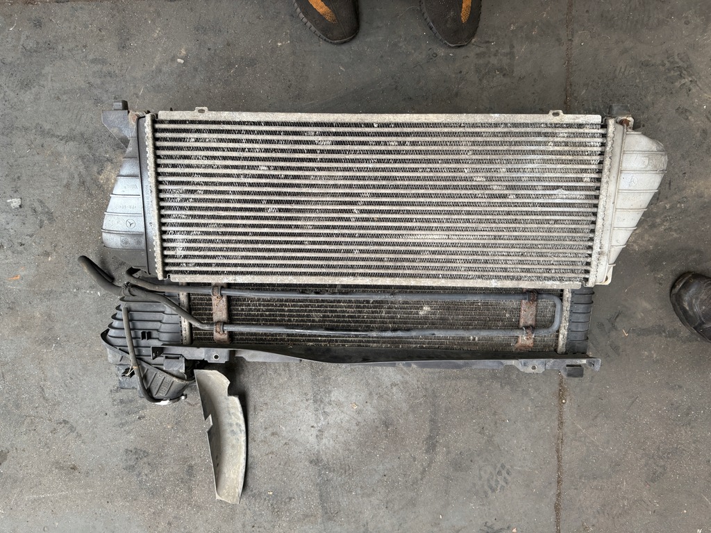 фото №1, Комплект радіатор mercedes sprinter w901 2.2 cdi a9015003600