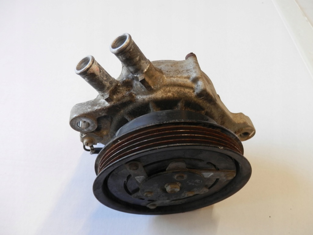 фото №1, Toyota hilux viii 2.4d насос wody 418100-0040