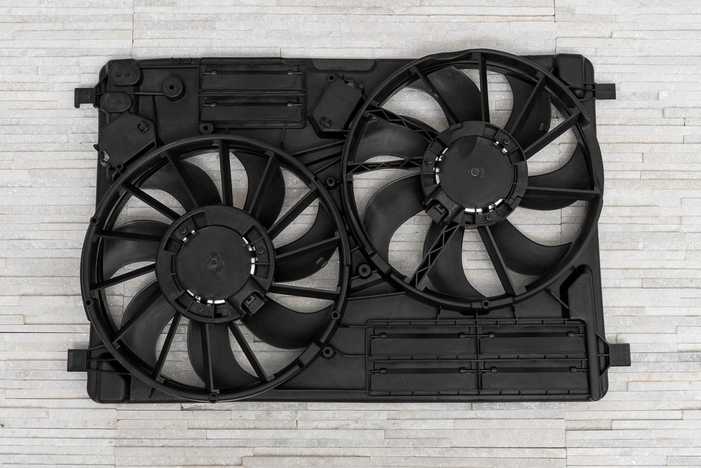 фото №7, Ford escape mk3 iii 2016-2019 вентилятор радиатора с корпус ej738c607af