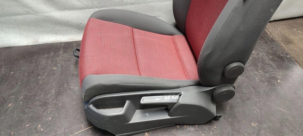 фото №15, Сиденье сиденья комплект vw golf v plus 1,9 tdi la7w