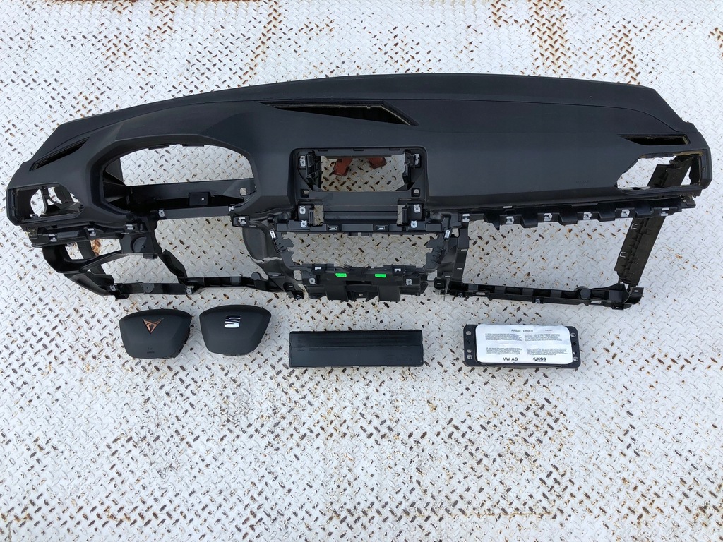 фото №5, Seat tarraco приборная панель приборная панель консоль подушки безопасности ремни