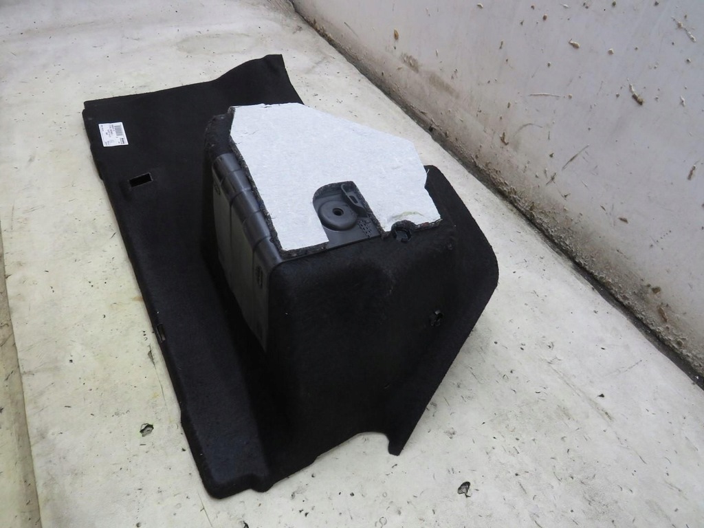 фото №5, Обшивка багажника левый bmw 6 f13