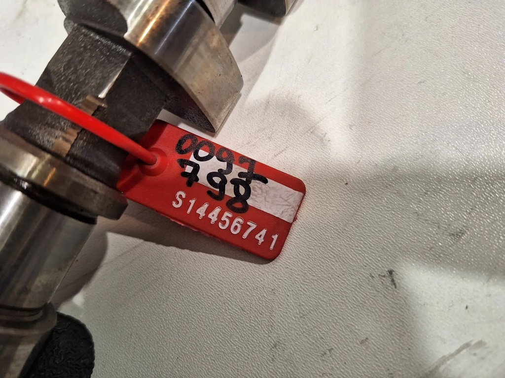 фото №8, Вал розподільного валу випускний 0097798 opel astra h 1.6 16v 04-