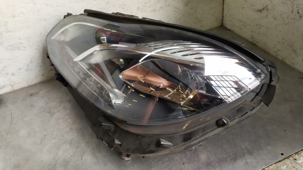 Mercedes e klasa w212 рестайлинг  фара левая передняя led uk a2128204739 Недорого